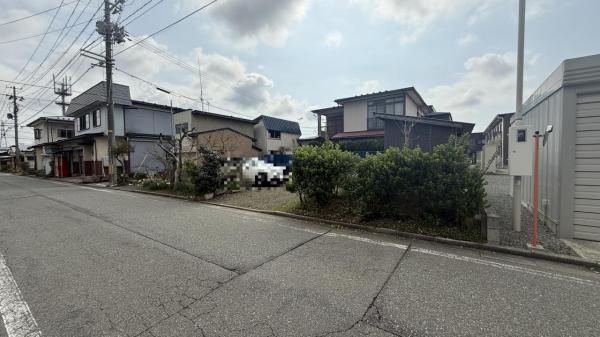 土地 秋田市手形字十七流 JR奥羽本線秋田駅 1,400万円