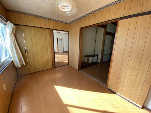 1820　能代市能代町字中川原 洋室