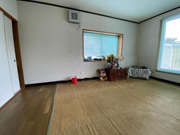 1790　山本郡八峰町峰浜塙字豊後長根 洋室