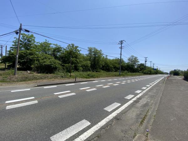 1920山本郡三種町鵜川字谷地の上 前面道路含む現地写真 