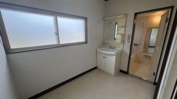 中古戸建 秋田市仁井田字大野 JR羽越本線羽後牛島駅 1,980万円
