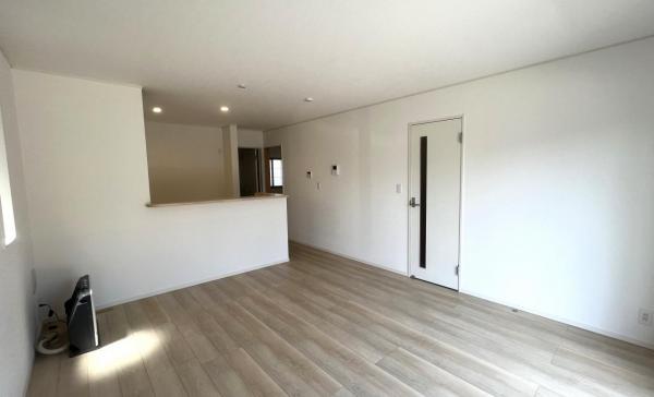 新築戸建 秋田市仁井田蕗見町7-44 JR羽越本線羽後牛島駅 2,350万円