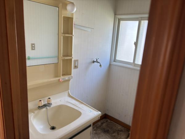 中古戸建 秋田市土崎港相染町字中谷地 JR奥羽本線土崎駅 1,080万円