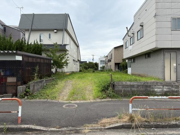 土地 秋田市旭南３丁目 JR羽越本線羽後牛島駅 1,700万円