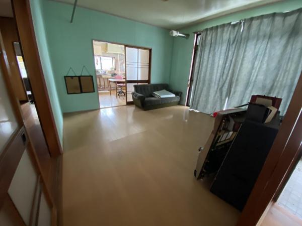 1605　山本郡三種町豊岡金田字保龍 リビング 