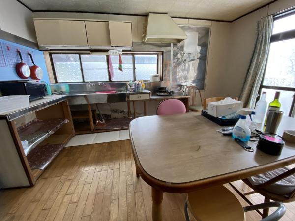 1605　山本郡三種町豊岡金田字保龍 ダイニング