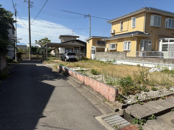 土地 秋田市牛島東１丁目 JR羽越本線羽後牛島駅 750万円