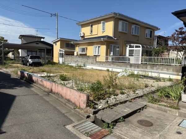 土地 秋田市牛島東１丁目 JR羽越本線羽後牛島駅 750万円