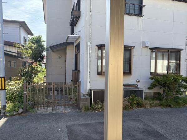 中古戸建 秋田市牛島東１丁目 JR羽越本線羽後牛島駅 550万円