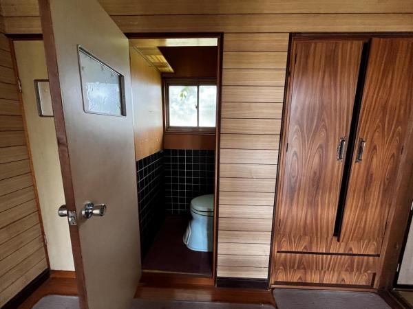 1975　能代市字轟 トイレ 