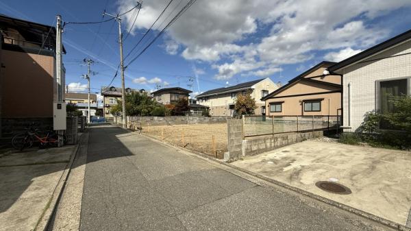 土地 秋田市泉南３丁目 駅 2,200万円