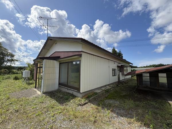 中古戸建 秋田市雄和椿川字鹿野戸 駅 400万円