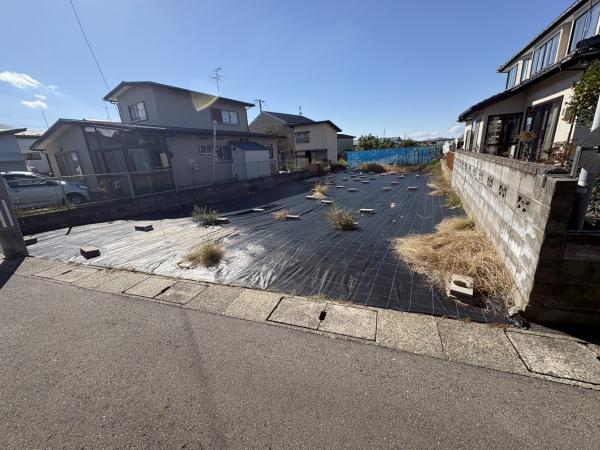 土地 秋田市飯島松根東町 JR奥羽本線上飯島駅 680万円