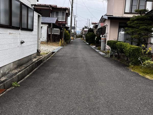 2020　能代市字寿域長根 前面道路含む現地写真 