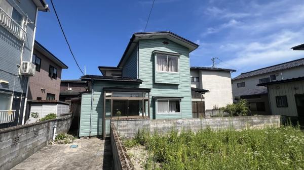 中古戸建 秋田市手形からみでん JR奥羽本線秋田駅 570万円