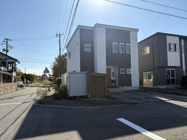 中古戸建 秋田市飯島西袋２丁目 JR奥羽本線土崎駅 2,498万円