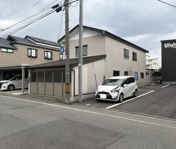 土地 秋田市旭南２丁目 JR奥羽本線秋田駅 890万円