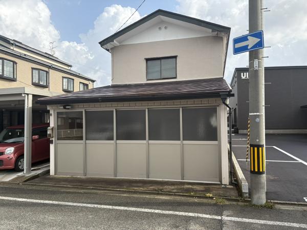 土地 秋田市旭南２丁目 JR奥羽本線秋田駅 890万円