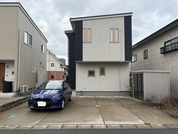 中古戸建 秋田市飯島道東１丁目 JR奥羽本線上飯島駅 2,280万円