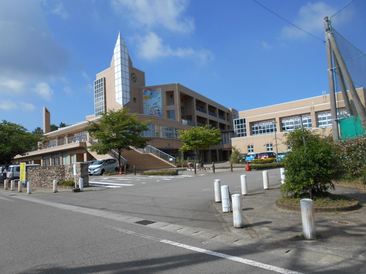 秋田市立勝平小学校