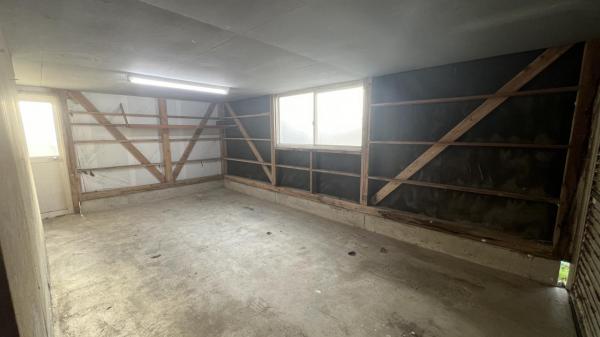 中古戸建 秋田市茨島６丁目 JR羽越本線羽後牛島駅 980万円