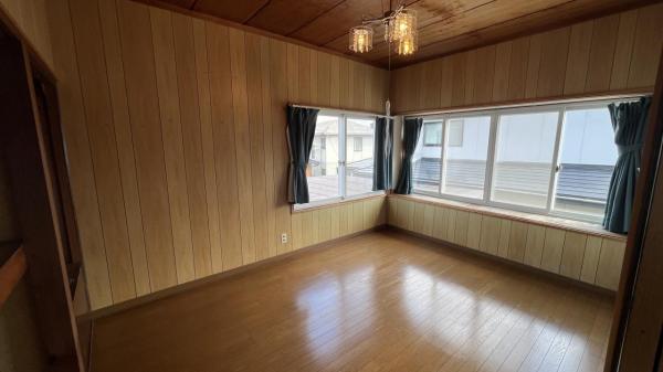 中古戸建 秋田市茨島６丁目 JR羽越本線羽後牛島駅 980万円