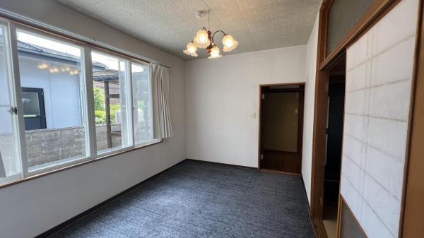 中古戸建 秋田市茨島６丁目 JR羽越本線羽後牛島駅 980万円