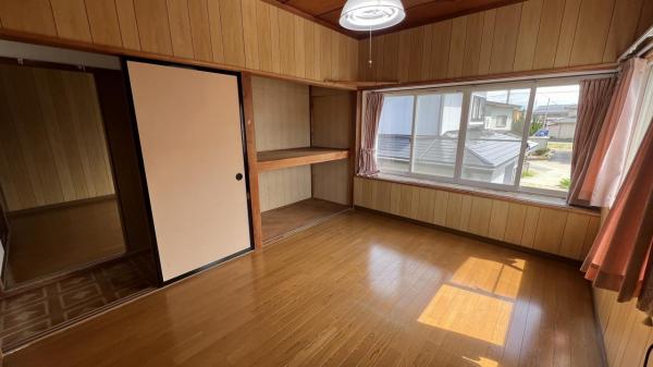 中古戸建 秋田市茨島６丁目 JR羽越本線羽後牛島駅 980万円