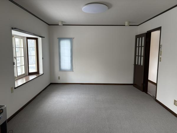 中古戸建 秋田市茨島４丁目 JR羽越本線羽後牛島駅 990万円