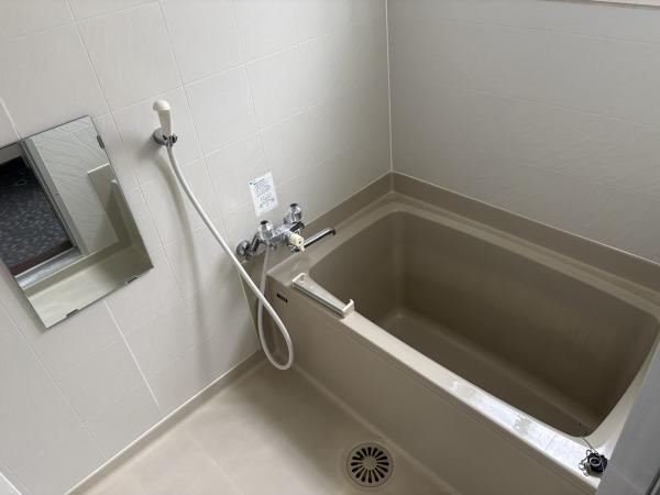 中古戸建 秋田市茨島４丁目 JR羽越本線羽後牛島駅 990万円