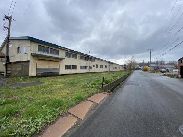 工場 能代市字昇平岱 JR五能線能代駅 980万円