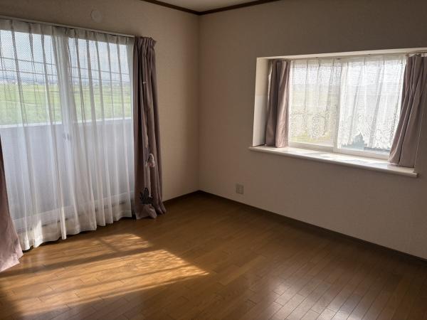 中古戸建 秋田市仁井田福島１丁目 JR羽越本線羽後牛島駅 1,090万円