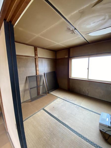 店舗付住宅 能代市出戸本町 JR五能線能代駅 158万円