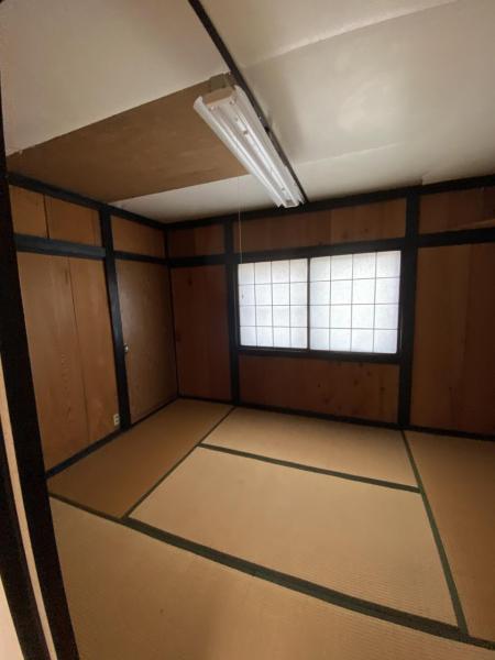 店舗付住宅 能代市出戸本町 JR五能線能代駅 158万円