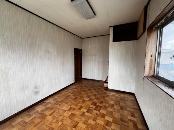 中古戸建 能代市字田子向 JR五能線能代駅 480万円