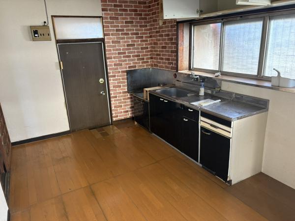 中古戸建 秋田市新屋北浜町 JR羽越本線新屋駅 750万円
