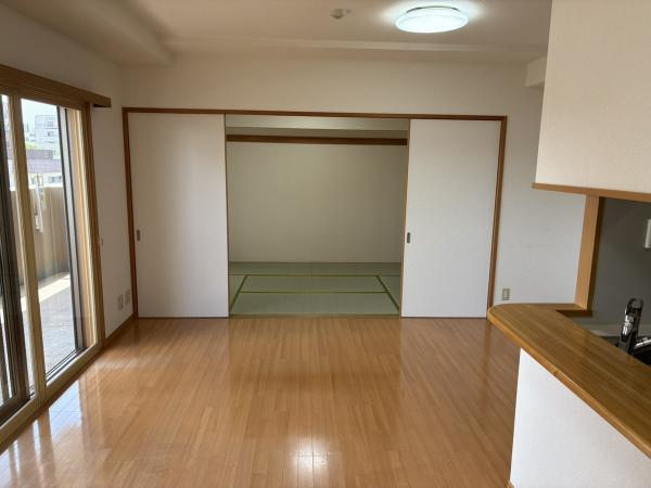 中古マンション 秋田市中通６丁目 JR秋田新幹線秋田駅 2,090万円