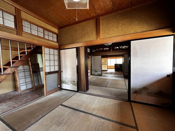中古戸建 能代市字機織轌ノ目 JR奥羽本線東能代駅 850万円