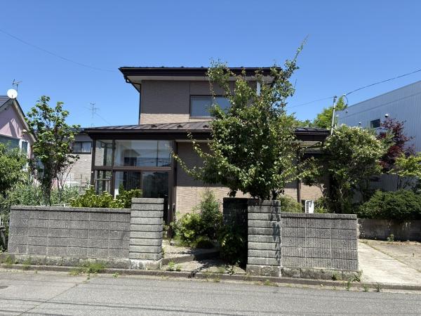 中古戸建 秋田市外旭川八幡田１丁目 JR奥羽本線泉外旭川駅 900万円