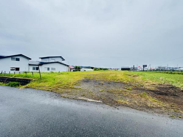 土地 山本郡三種町鹿渡字家後 JR奥羽本線鹿渡駅 1,600万円