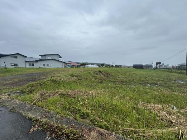 土地 山本郡三種町鹿渡字家後 JR奥羽本線鹿渡駅 1,600万円