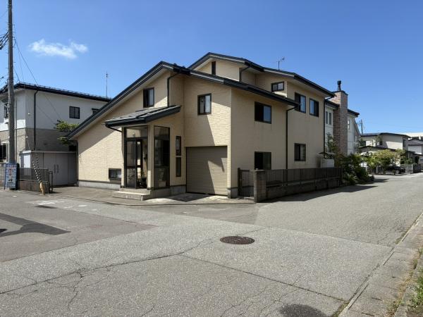 中古戸建 秋田市泉中央６丁目 JR奥羽本線泉外旭川駅 2,800万円