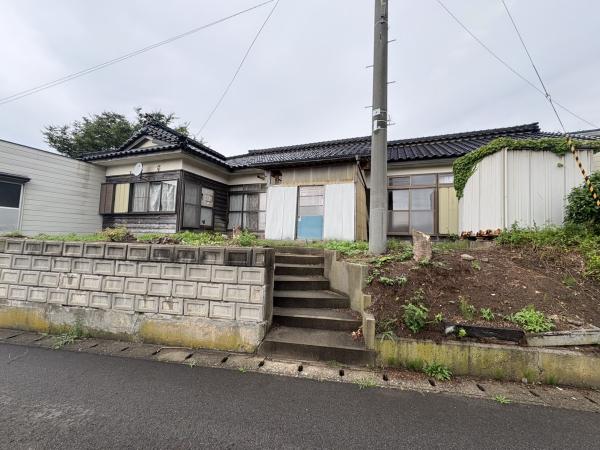 中古戸建 秋田市下浜長浜字芹沢道脇 JR羽越本線下浜駅 128万円