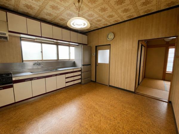 中古戸建 秋田市新屋松美ガ丘北町 JR羽越本線新屋駅 1,480万円