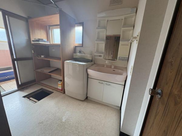 中古戸建 秋田市新屋寿町 JR羽越本線新屋駅 680万円