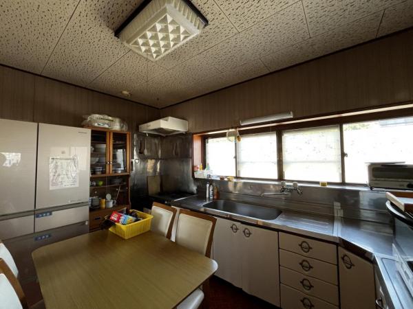中古戸建 能代市字昇平岱 JR五能線能代駅 474万円