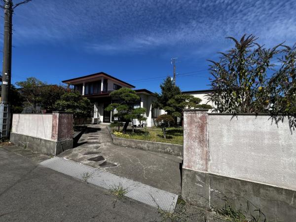 中古戸建 能代市字昇平岱 JR五能線能代駅 474万円