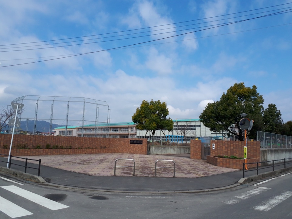天降川小学校