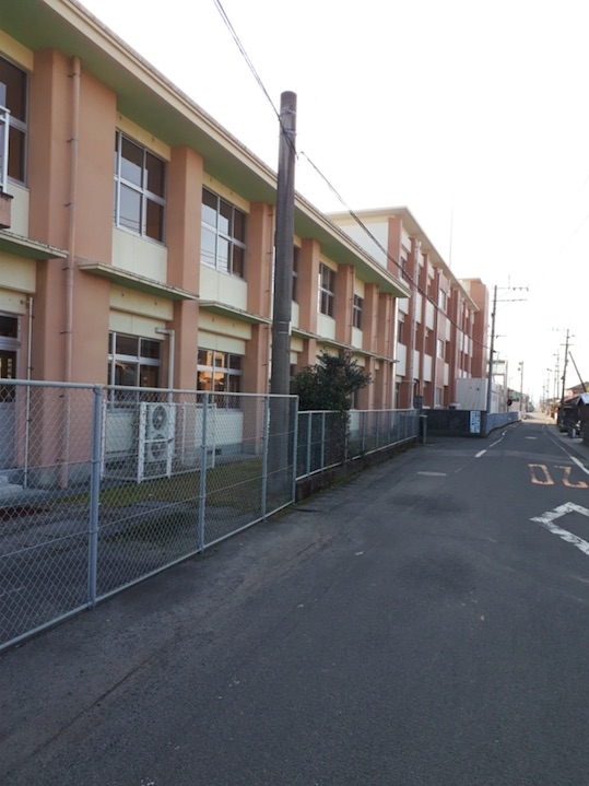 上小川小学校
