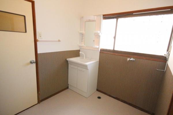 中古戸建 姶良市西餅田3700-17 JR日豊本線姶良駅 855万円